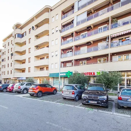 Charming City Center Podgorica Exterior photo